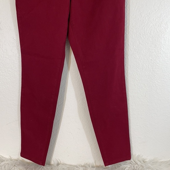 STYLE & CO CURVY SKINNY LEG MID RISE TUMMY CONTROL CURVY FIT SIZE 4 NEW - Picture 5 of 14